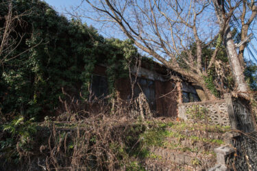 裏切り者の廃医院